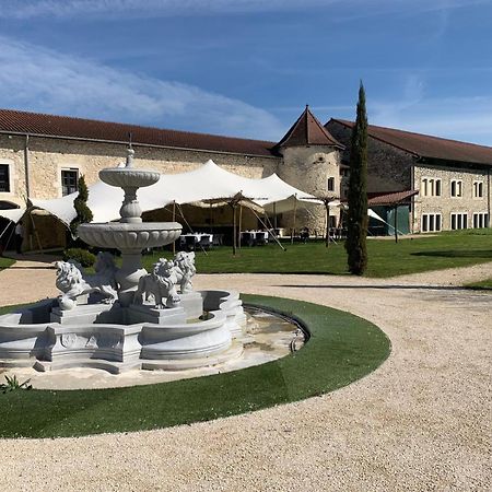 Les Dépendances de Chapeau Cornu Vignieu Exterior foto